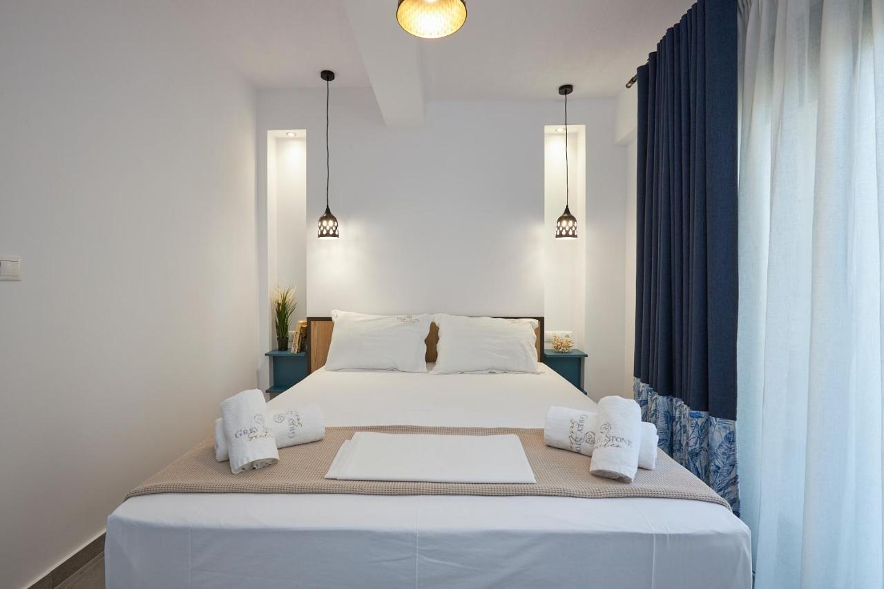 Greystoneapartments Paralia Dionysiou Bagian luar foto