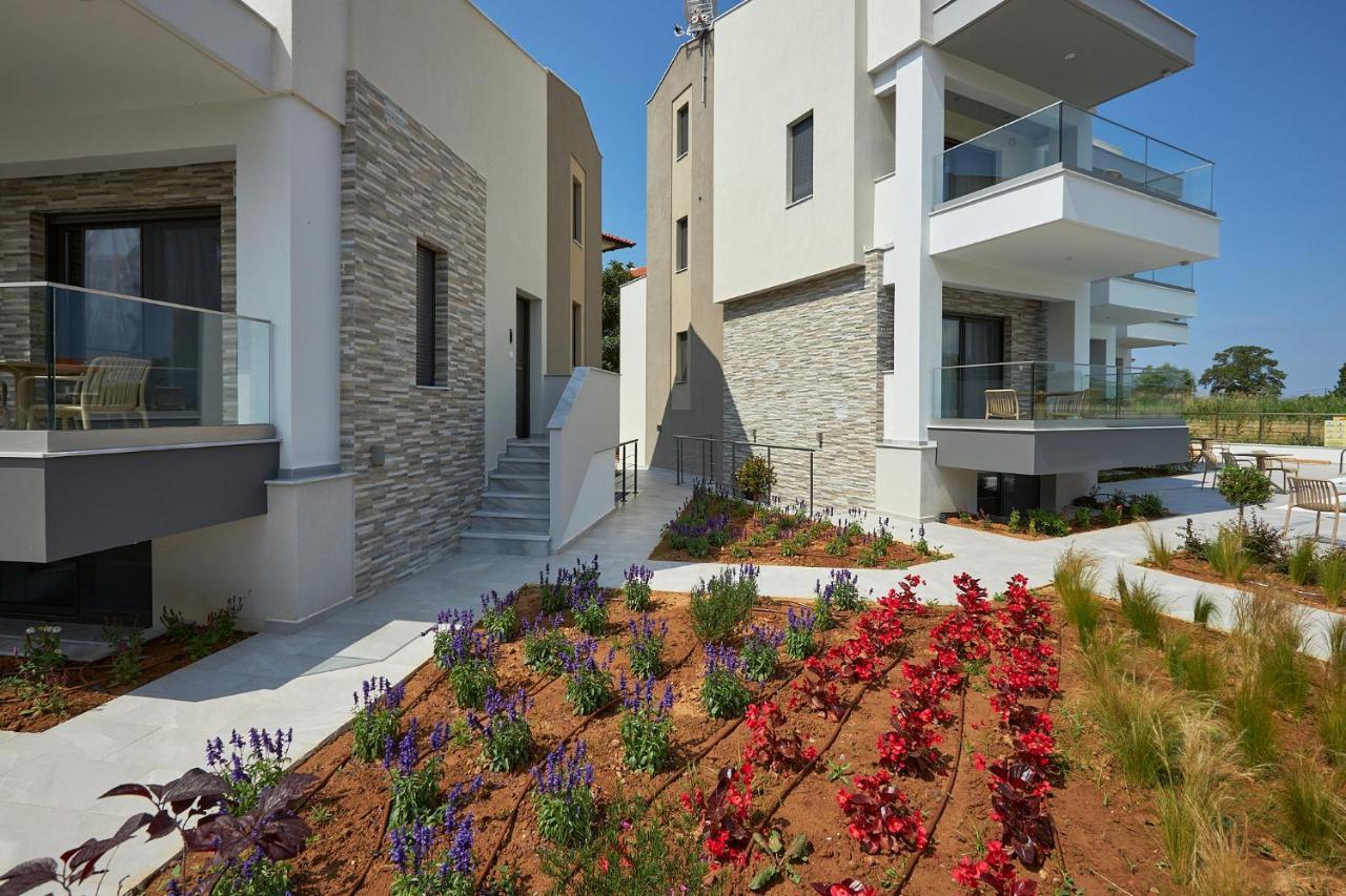 Greystoneapartments Paralia Dionysiou Bagian luar foto