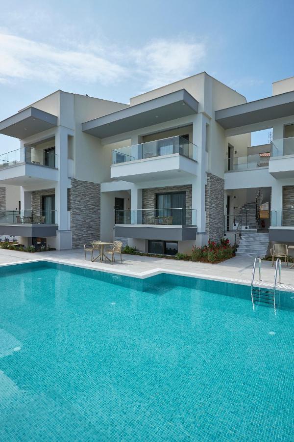 Greystoneapartments Paralia Dionysiou Bagian luar foto