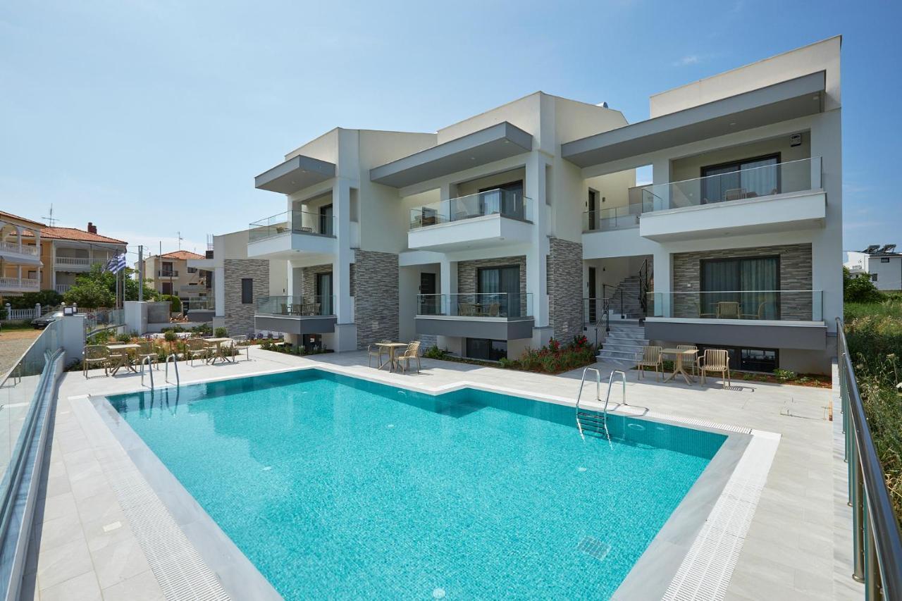 Greystoneapartments Paralia Dionysiou Bagian luar foto